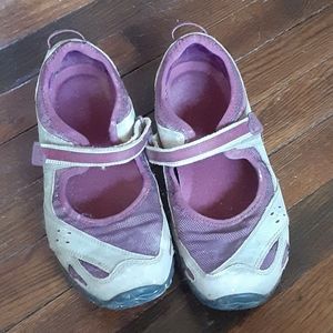 L.L. Bean Shoes Size 9.5